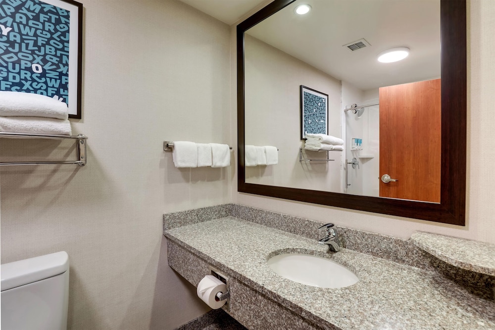 Drury Inn and Suites North Dayton 45/50