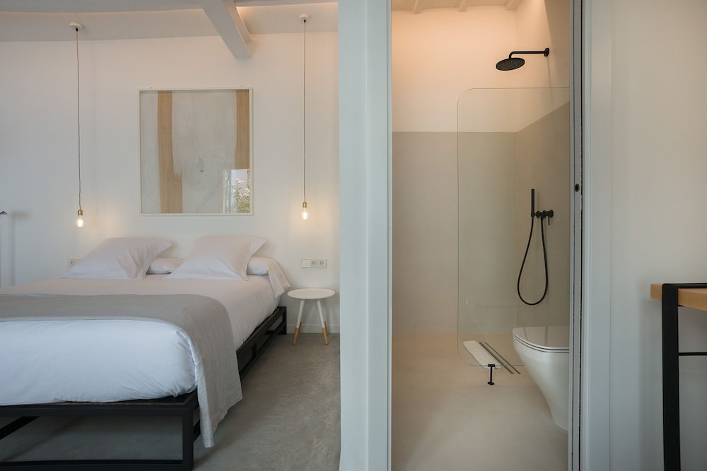 Sodium Hotel Boutique 46/50