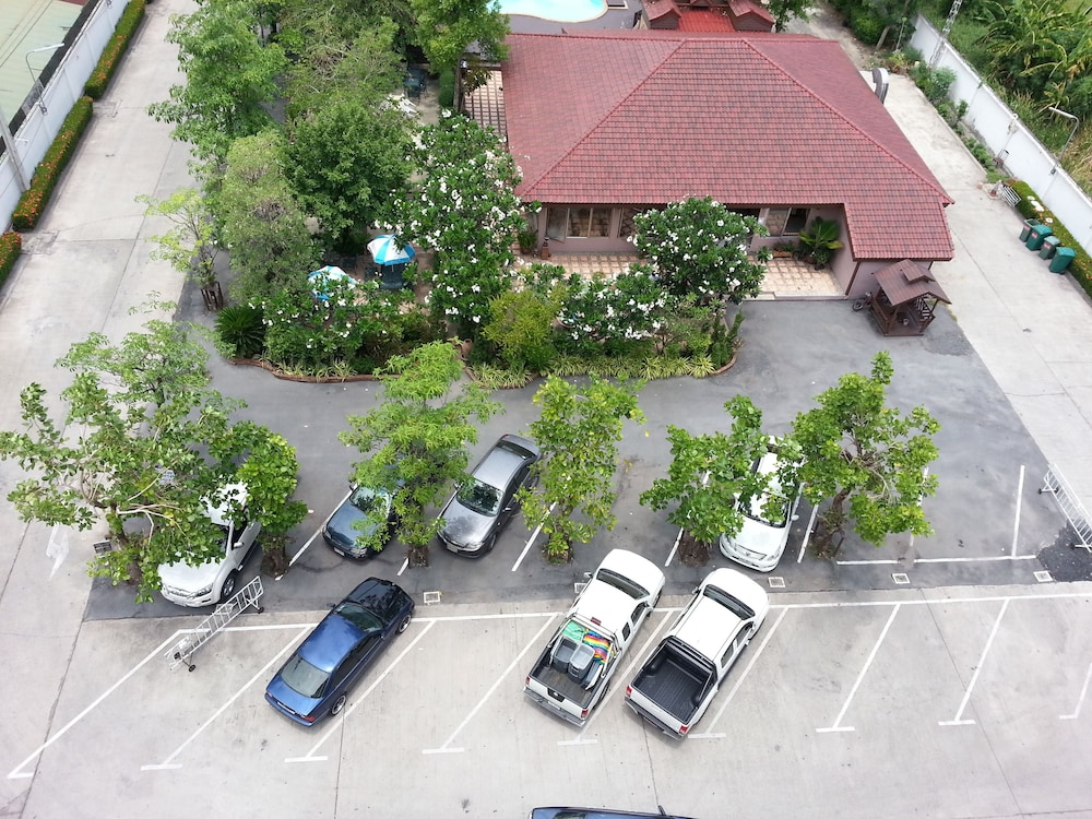 Mintara Hotel 52/57