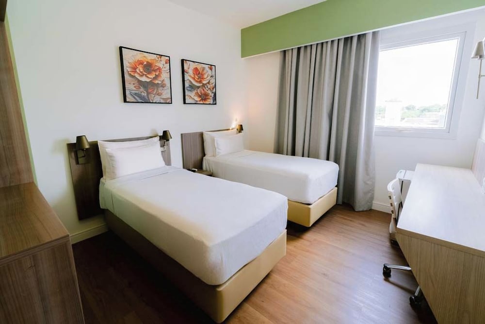 Slim Hotel Cuiabá Aeroporto 14/45