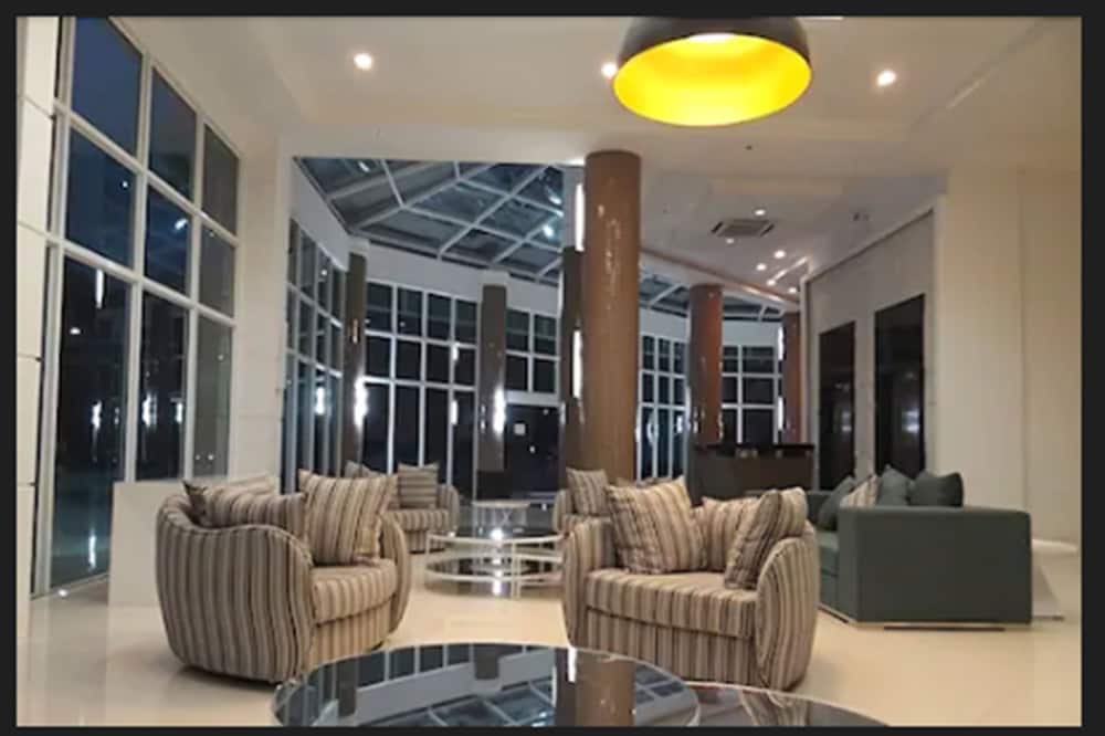 Hotel Porto Marina Rede Mont Blanc 22/50