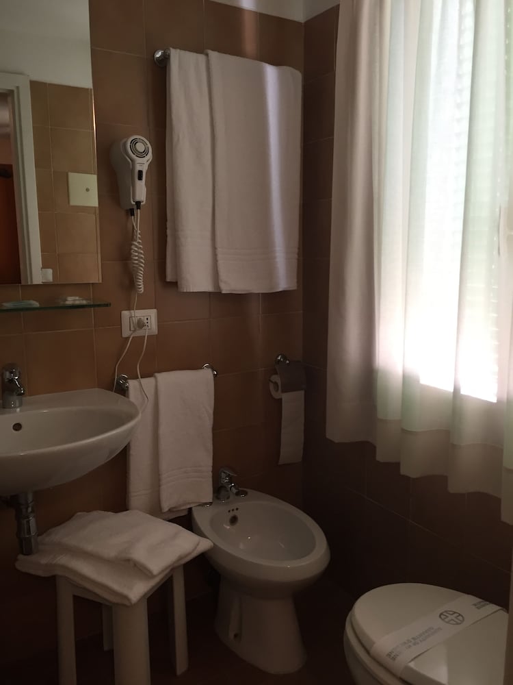 Canada Hotel Venice 19/20