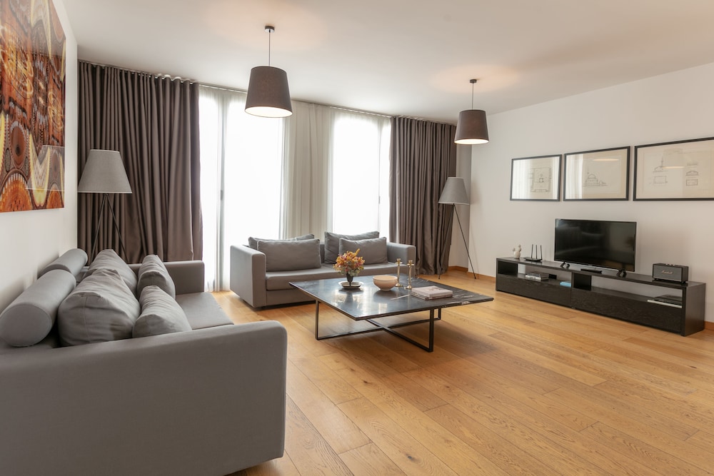 Ando Living Taksim Gumussuyu Townhouse 45/62