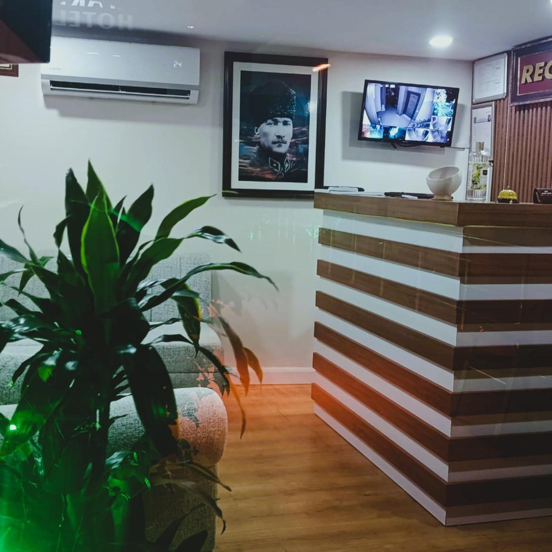 Ada Apart & Hotel 12/50