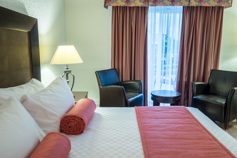 Hotel L Oiseliere Montmagny 28/60