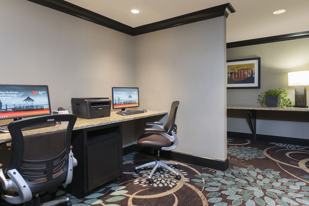 Staybridge Suites Chicago Oakbrook Terrace 54/64