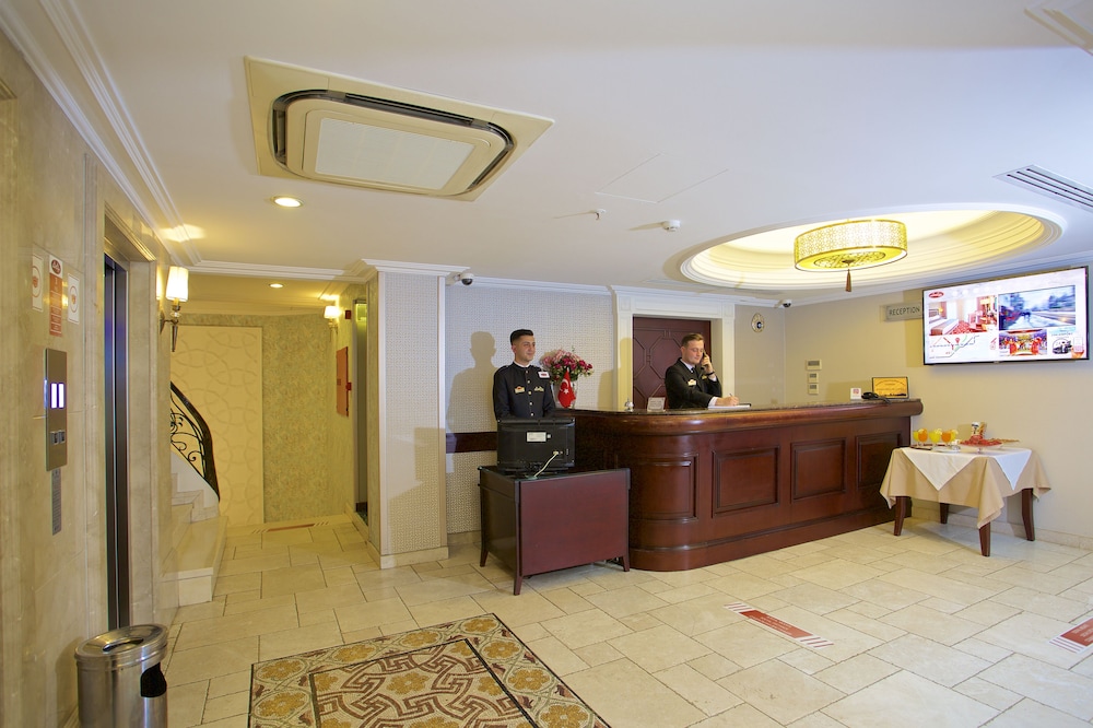 Emporium Hotel Istanbul 11/64