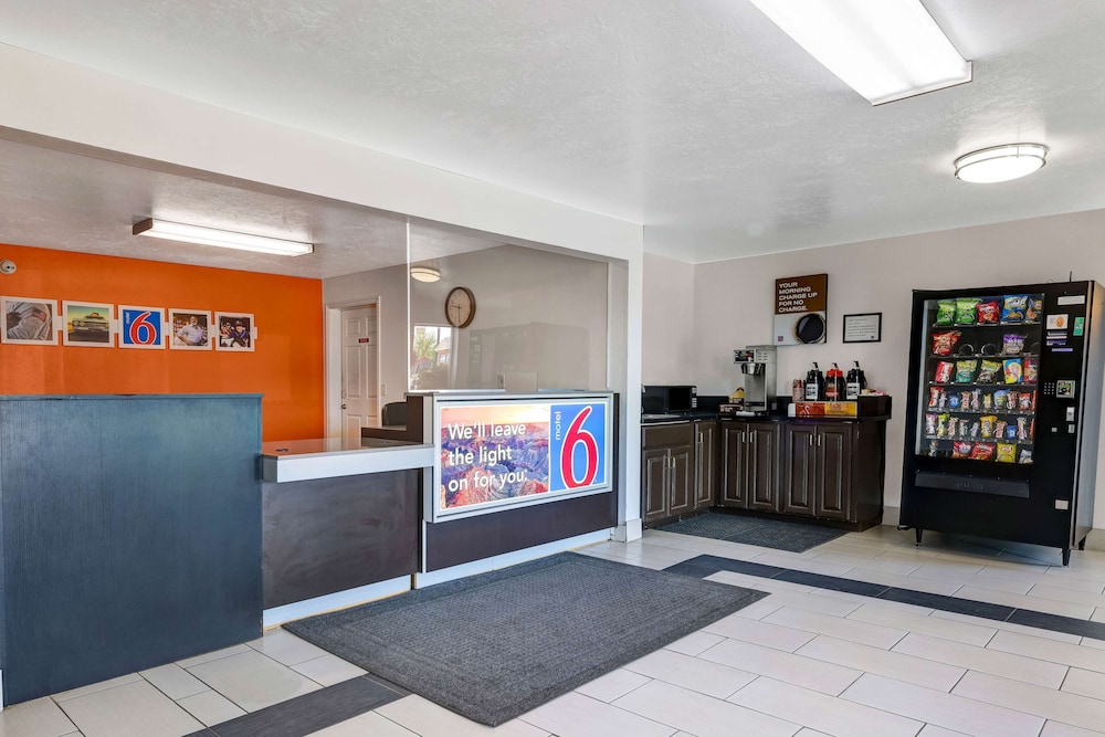 Motel6 Beaver, UT 10/57
