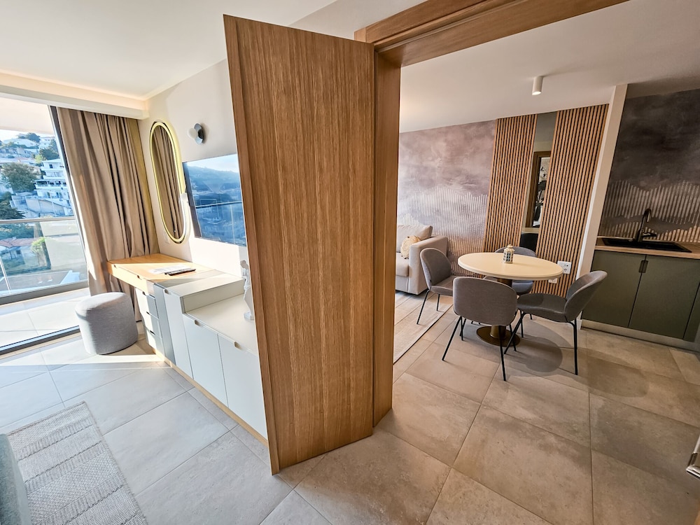 The New Mediteran Hotel Villa Edition 65/65