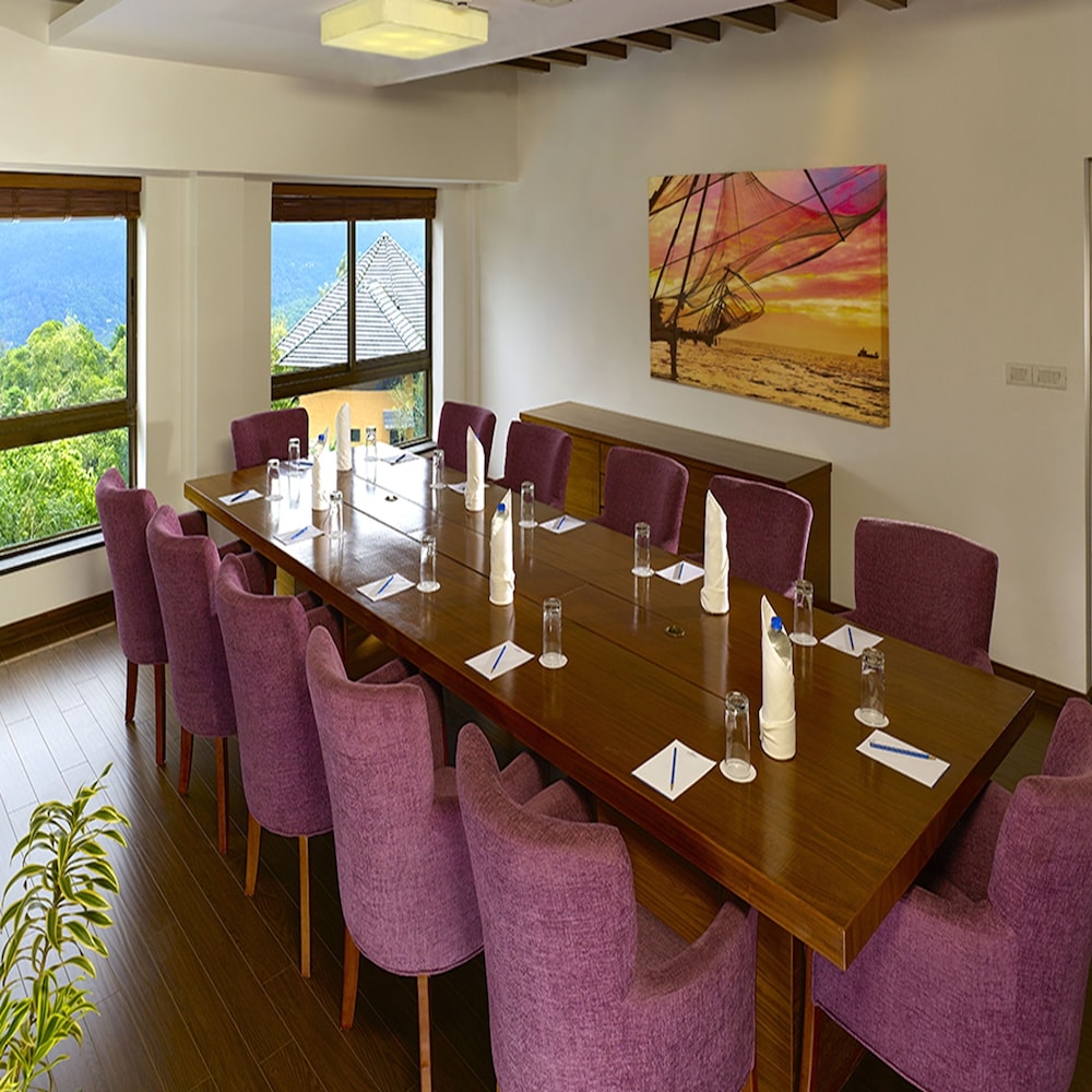 POETREE SAROVAR PORTICO 61/74