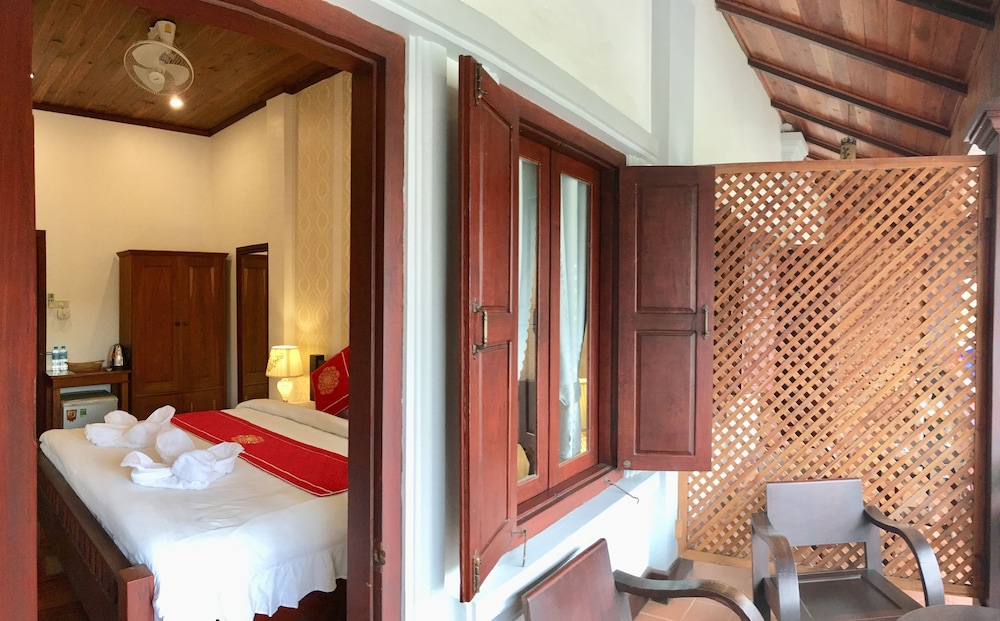 Pangkham Lodge 27/27