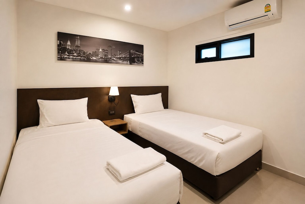 Jellybean the Blocks Hostel Sukhumvit 10 14/63