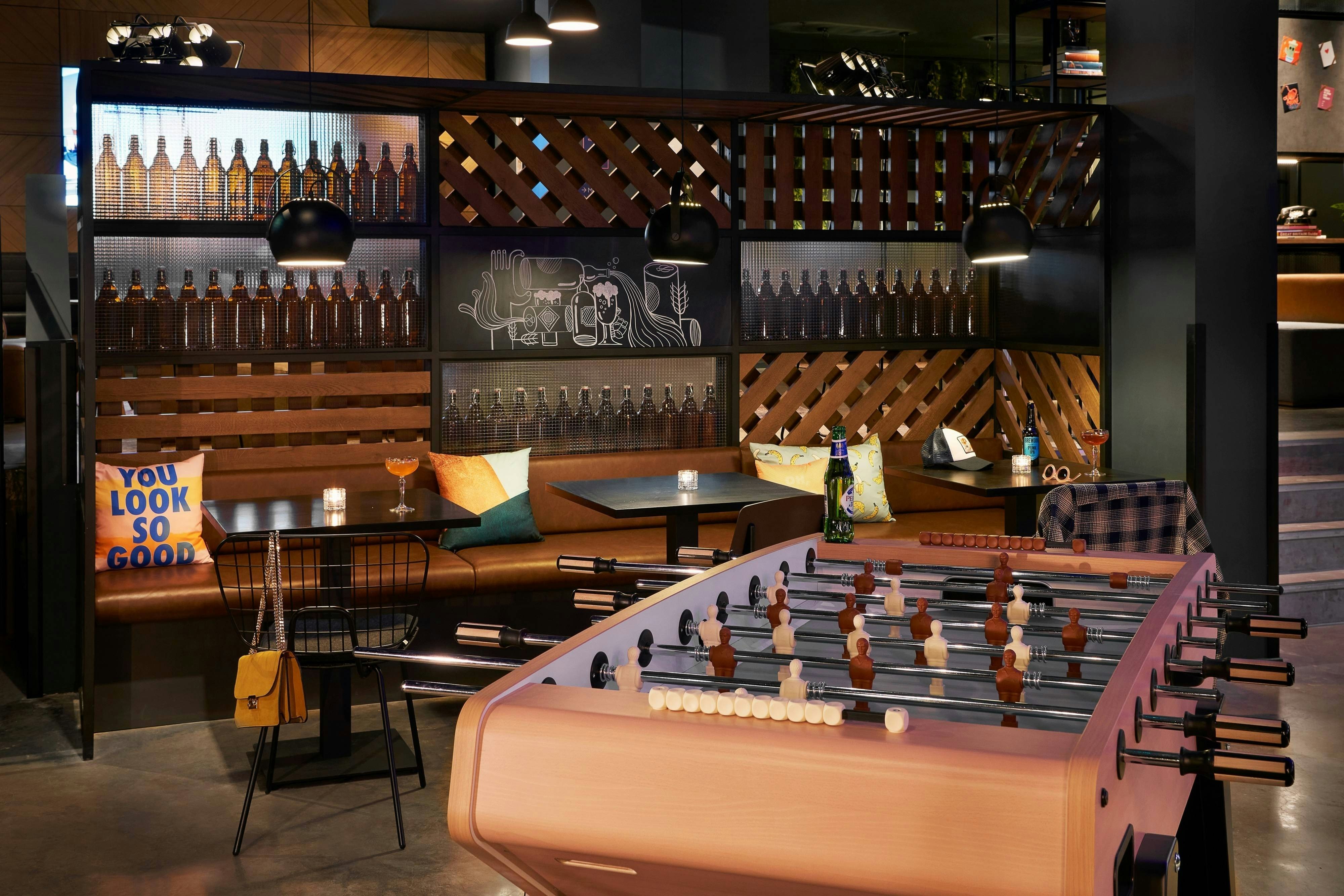 Moxy Edinburgh Fountainbridge 16/26