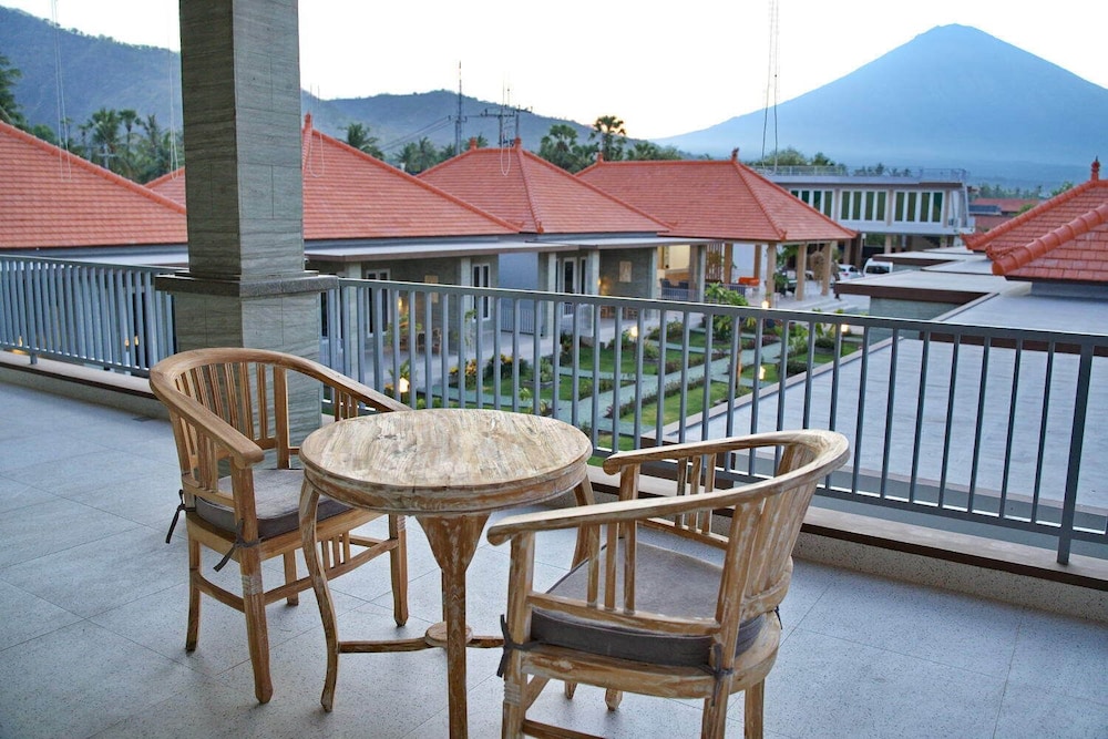 Seamount Hotel 39/50