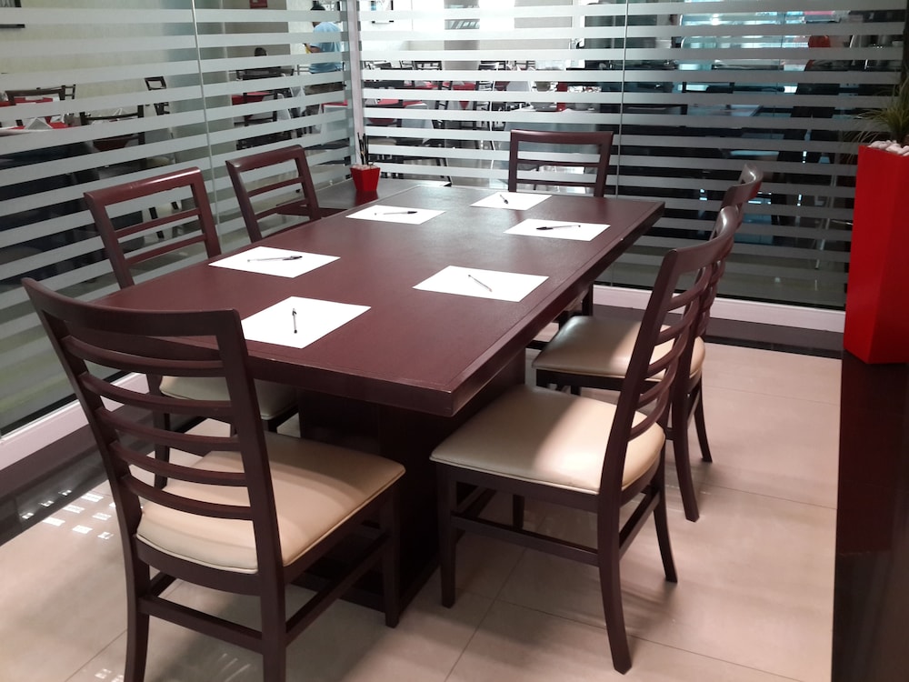 Hotel Portonovo Plaza Guadalajara 27/35