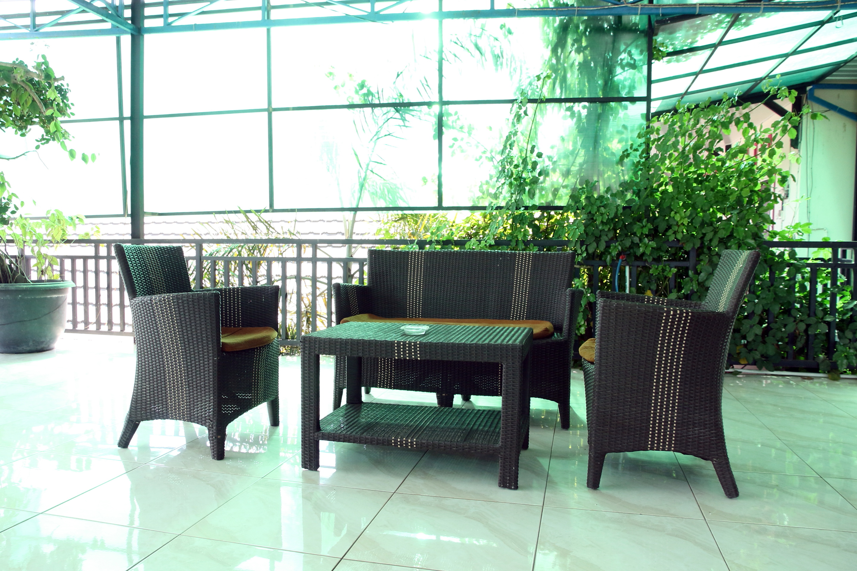 OYO 933 Wisma Malawen 21/33
