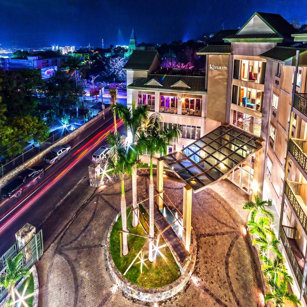 KINAM HOTEL 4/62
