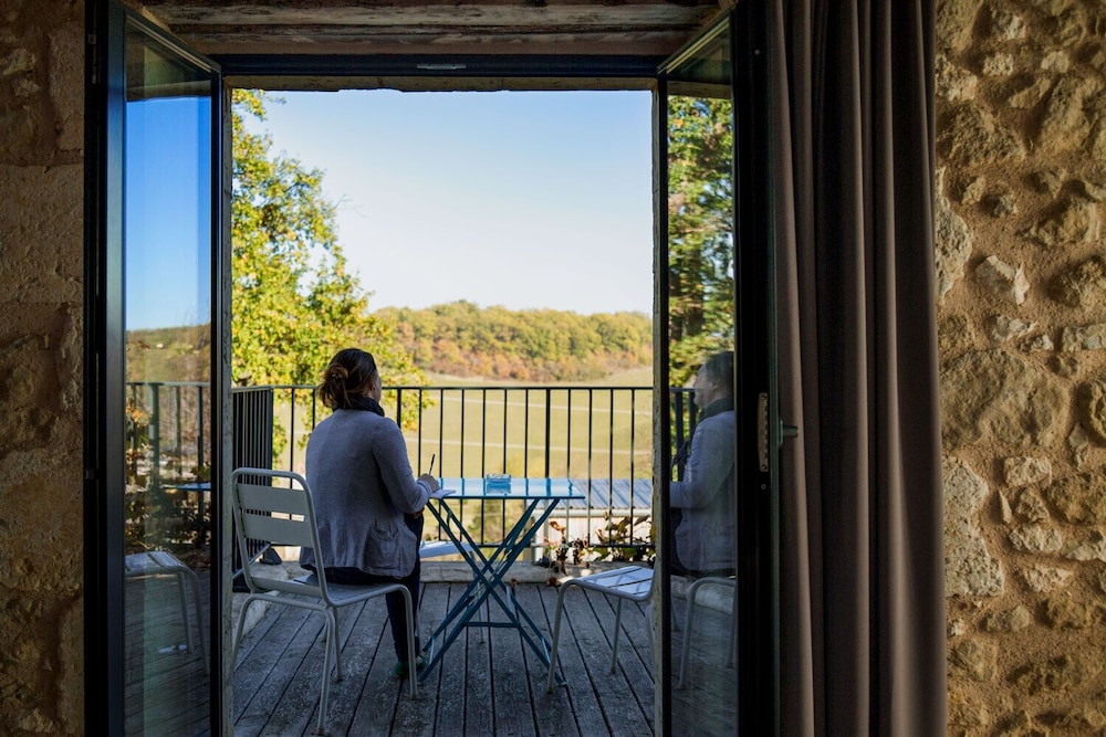 Hotel Le Domaine De Baulieu 37/60