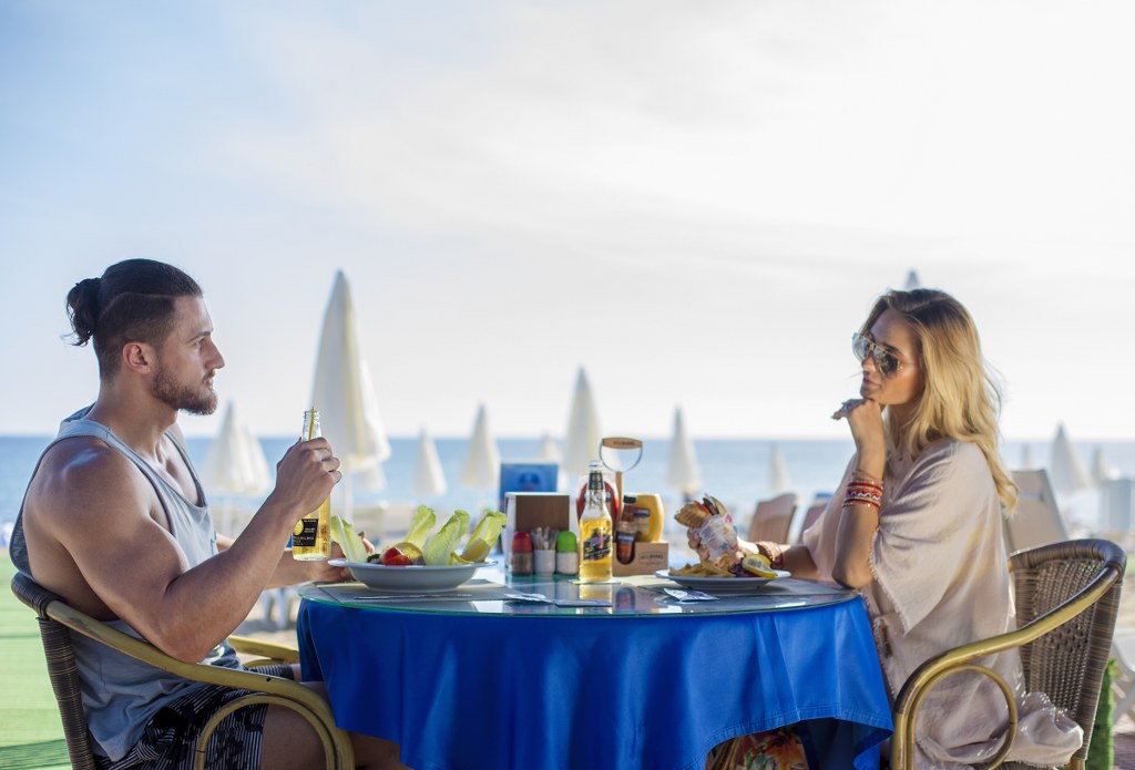 Club Big Blue Suite Hotel 47/50