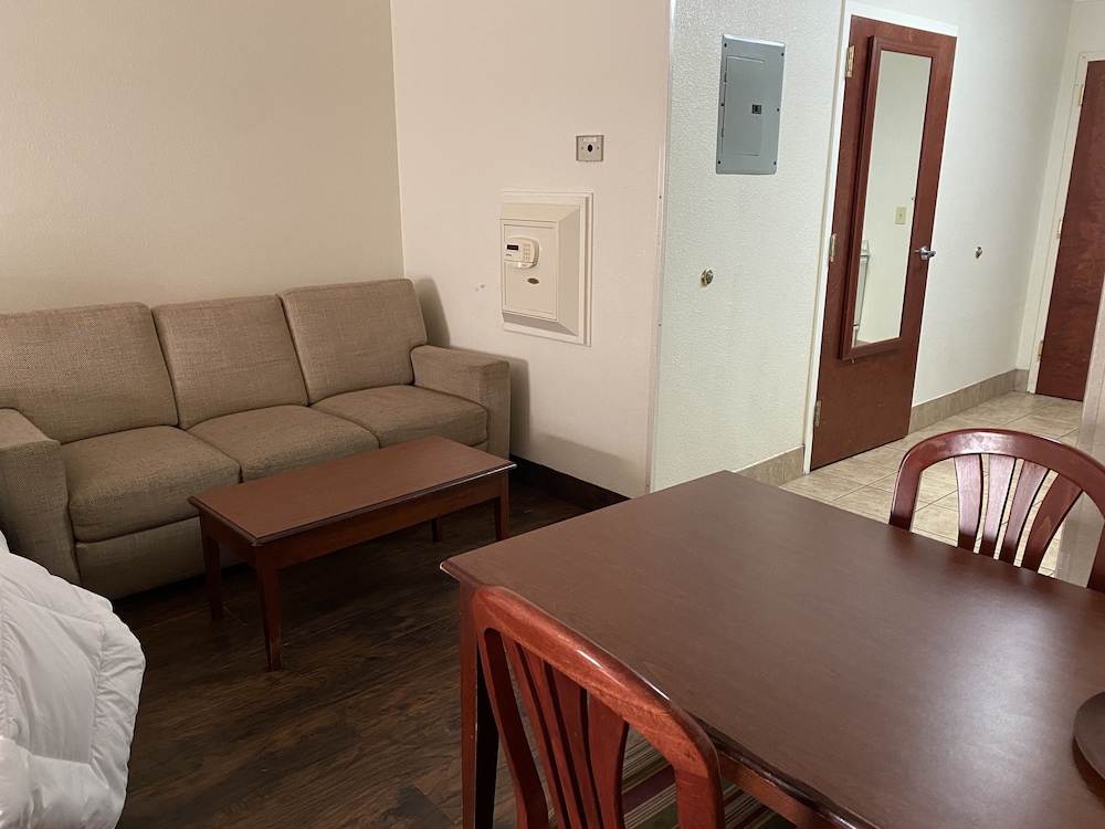 Best Western Plus Atlantic City West Extended Stay And Suites 23/45