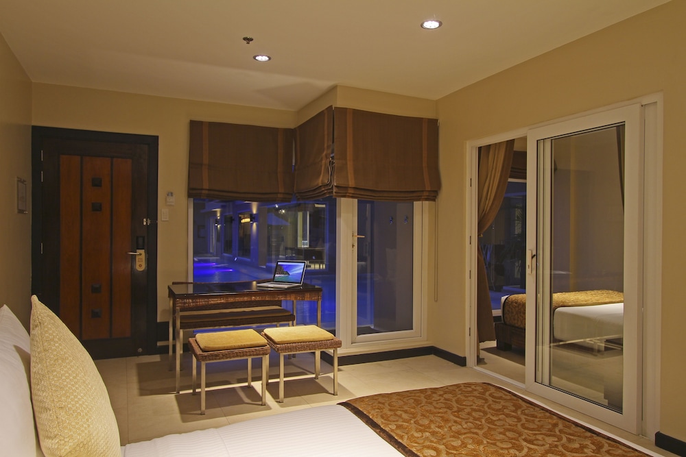 Two Seasons Boracay Resort 22/46
