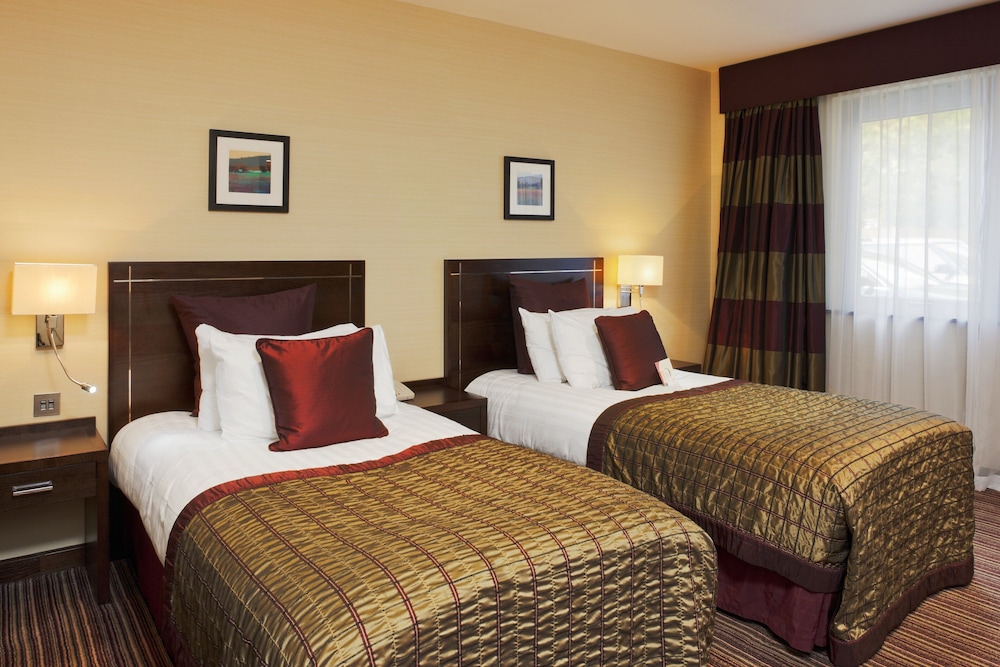 Crowne Plaza London Gatwick Airport 14/83