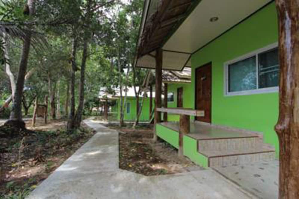Koh Phayam Greentawan Resort 48/53