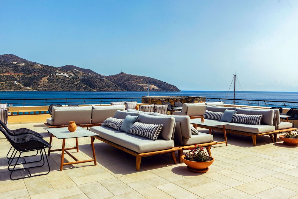 Zeus Eleva Mirabello Bay 45/76