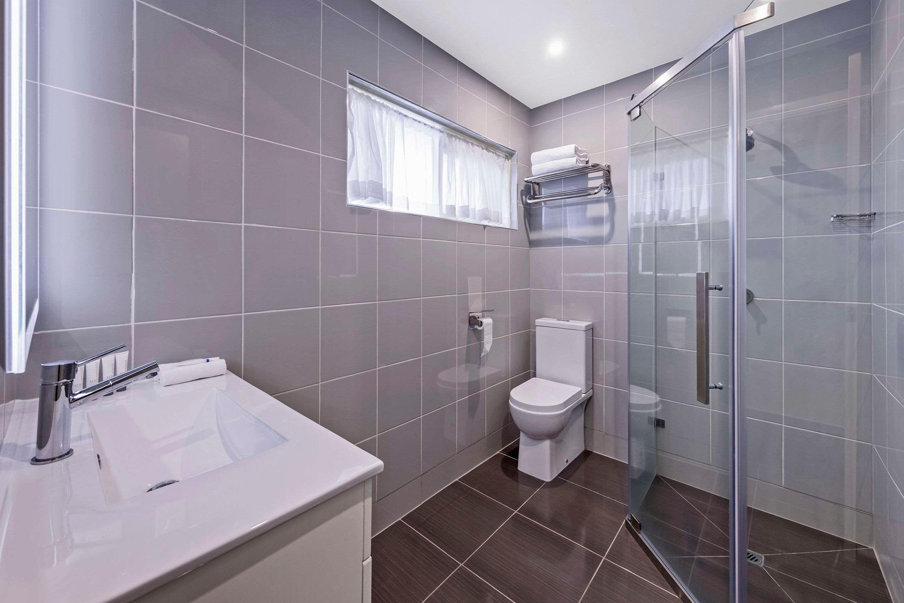 Room, 2 Beds, Quality Hotel Melbourne Airport 10/10