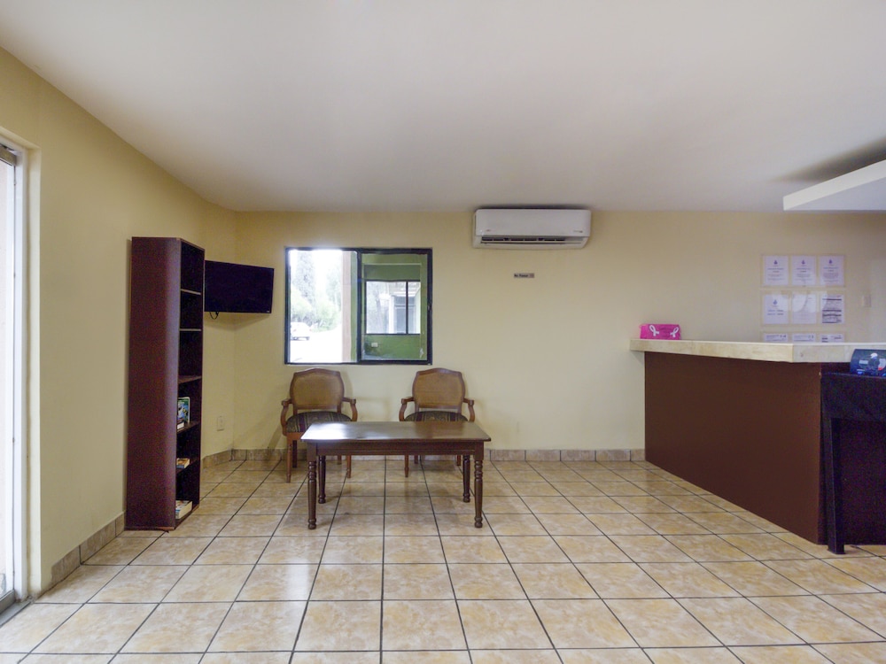 Hotel La Fuente 9/58