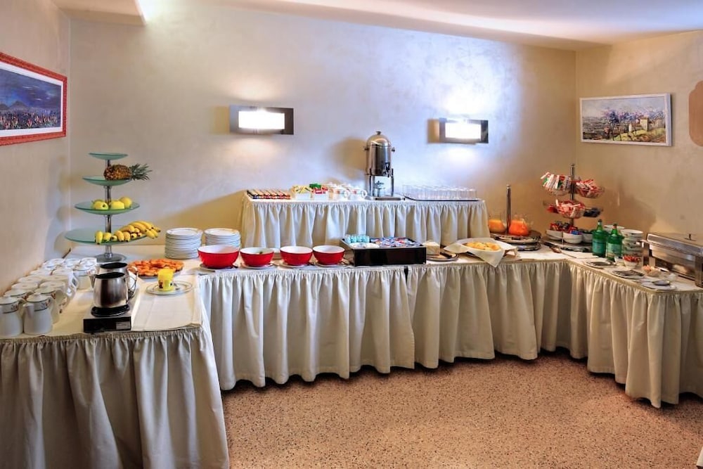 Hotel Conta 38/61