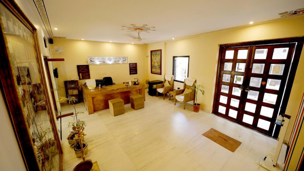 Hotel Udaigarh 42/57