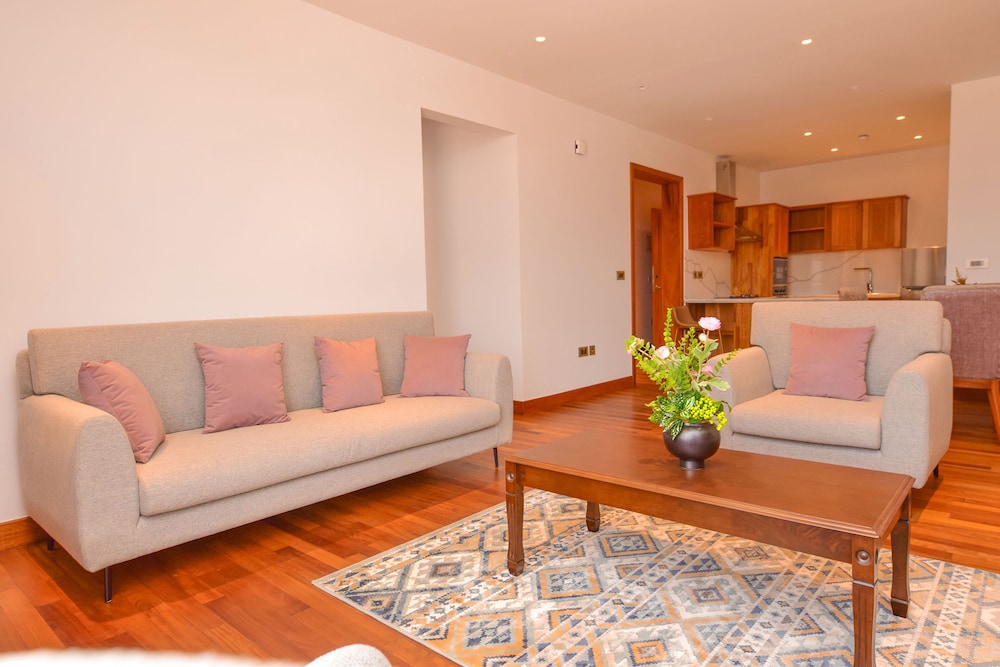 Broadwalk Residency 29/46
