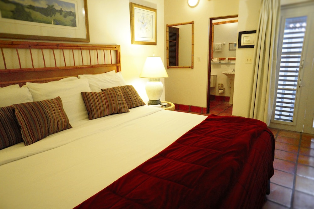 At Wind Chimes Boutique Hotel 34/77