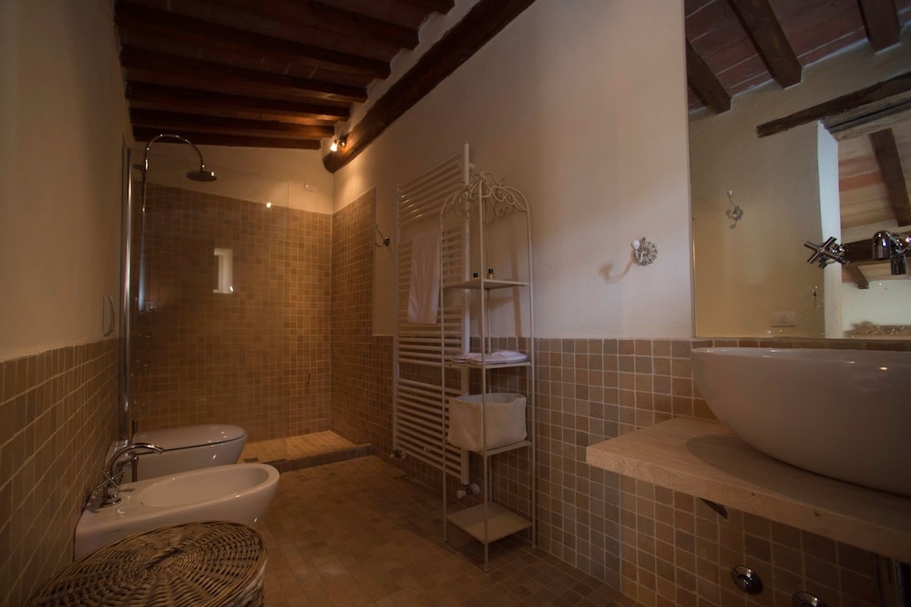 Tenuta Santo Pietro 50/50