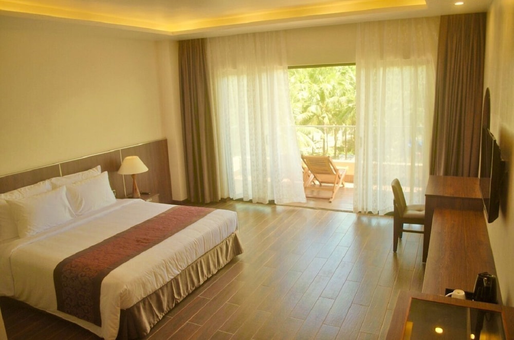 SUPERIOR, DOUBLE BED, BALCONY