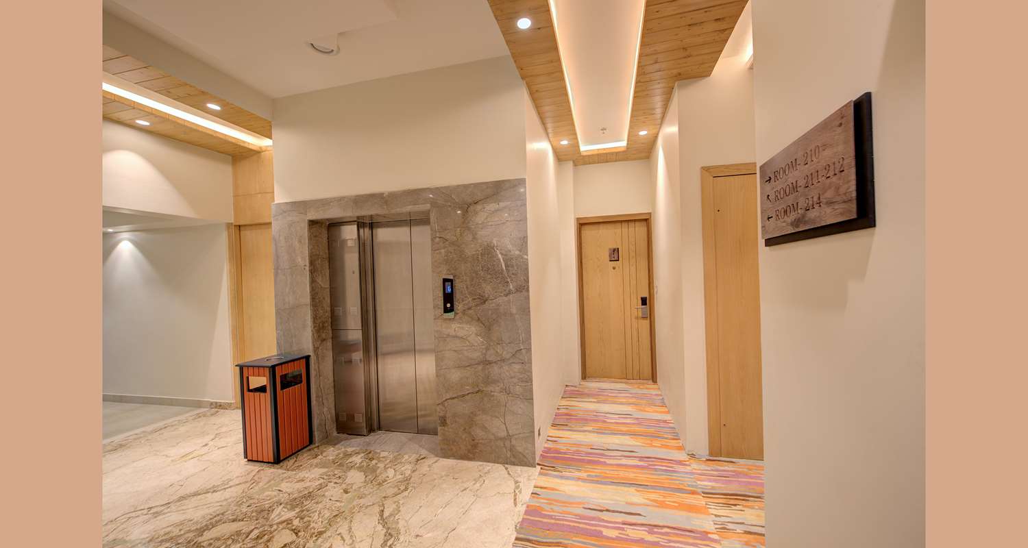 Best Western Plus Revanta 7/30