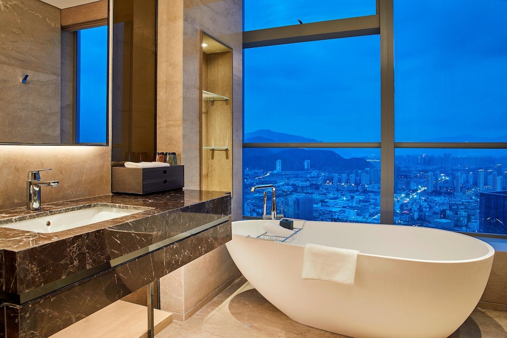 Westin Wenzhou 17/61