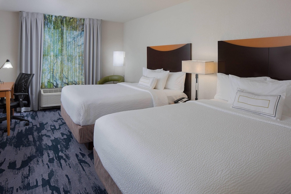 Room at Fairfield Inn & Suites Orlando Lake Buena Vista, ORLANDO - FL