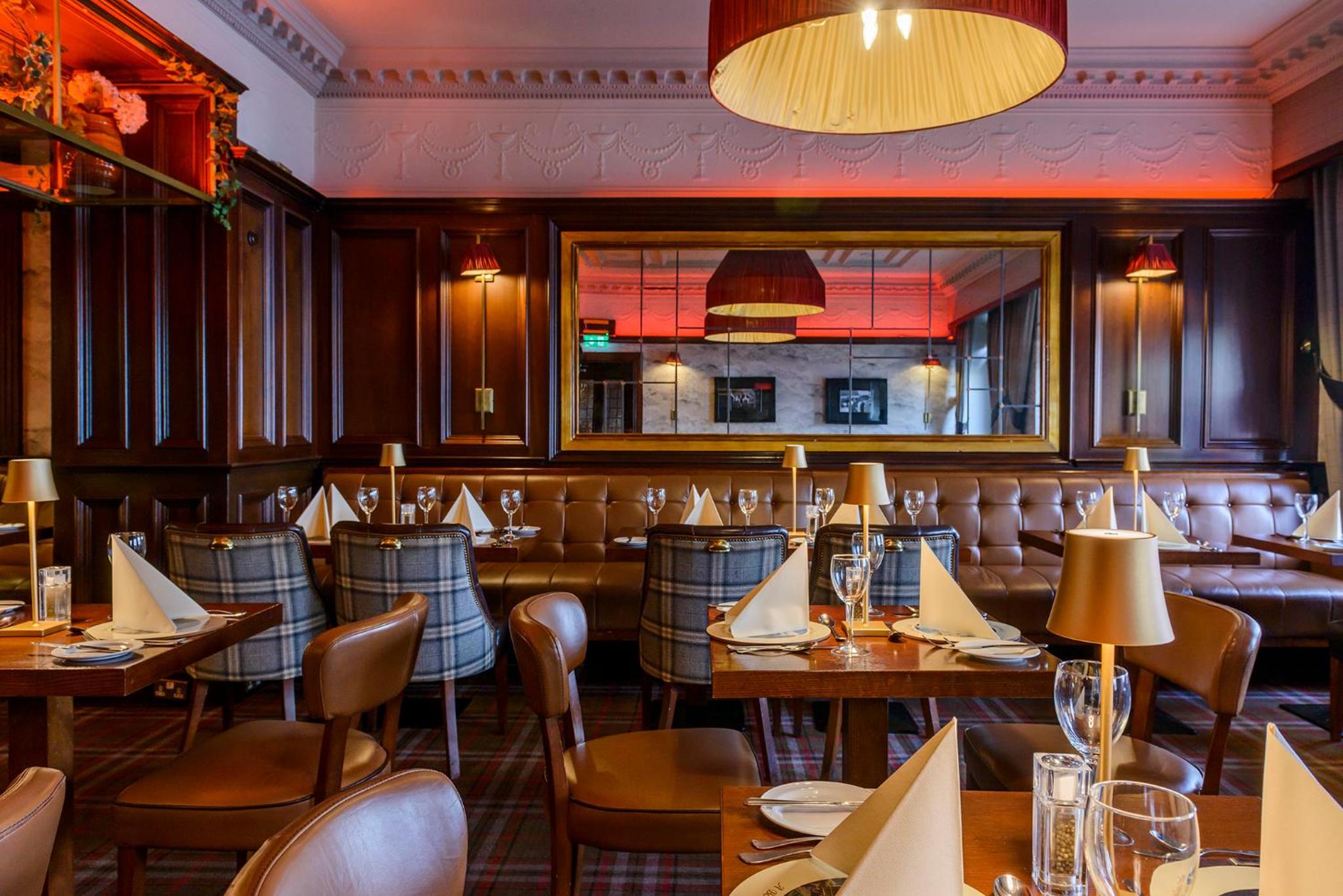 Grand Hotel Tralee 34/52