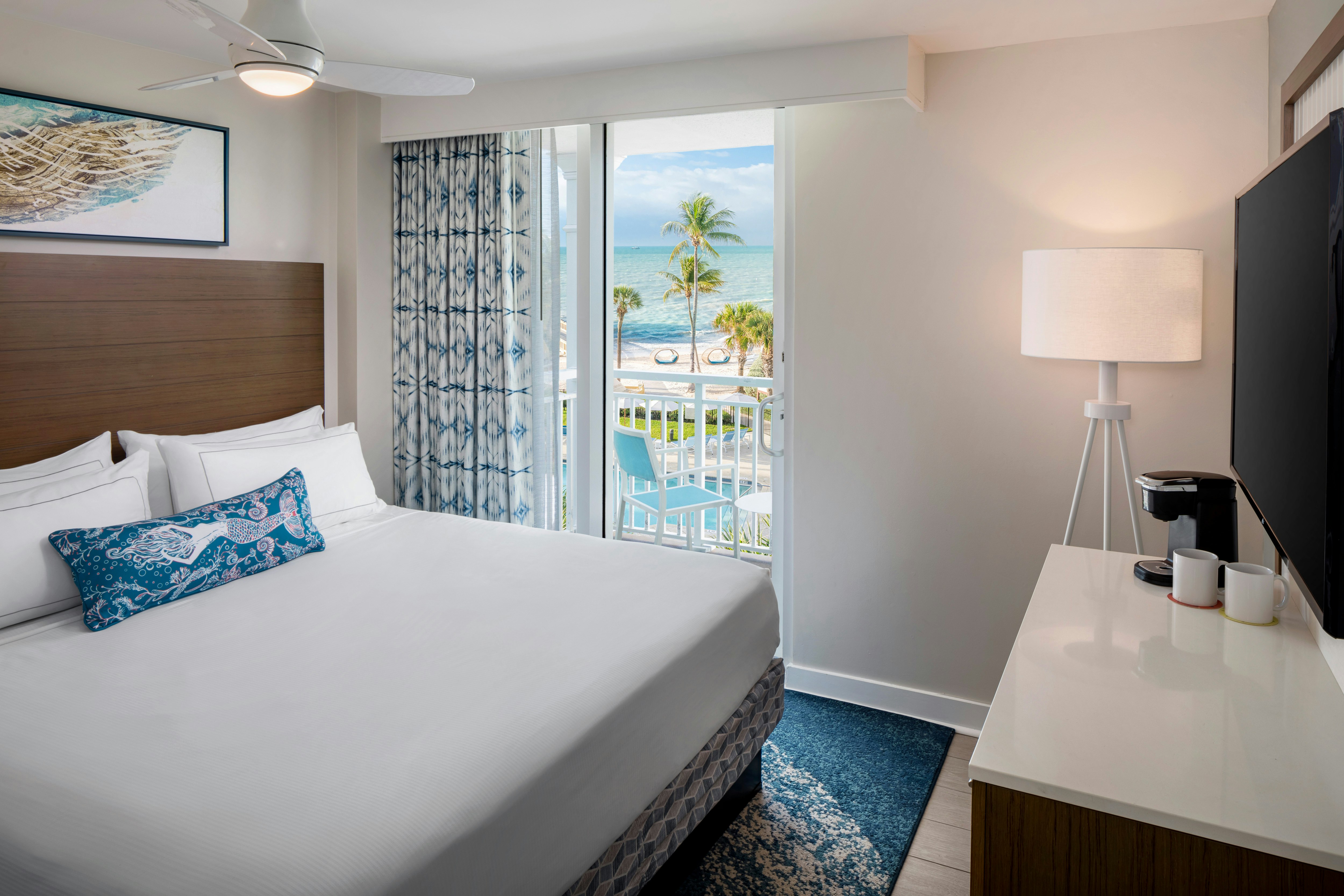 Suite, King Bed, Ocean View