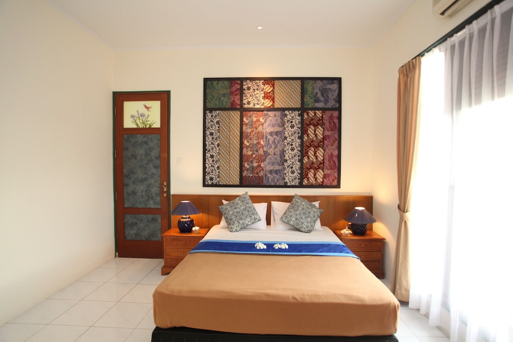 JUNIOR SUITE, GARDEN VIEW