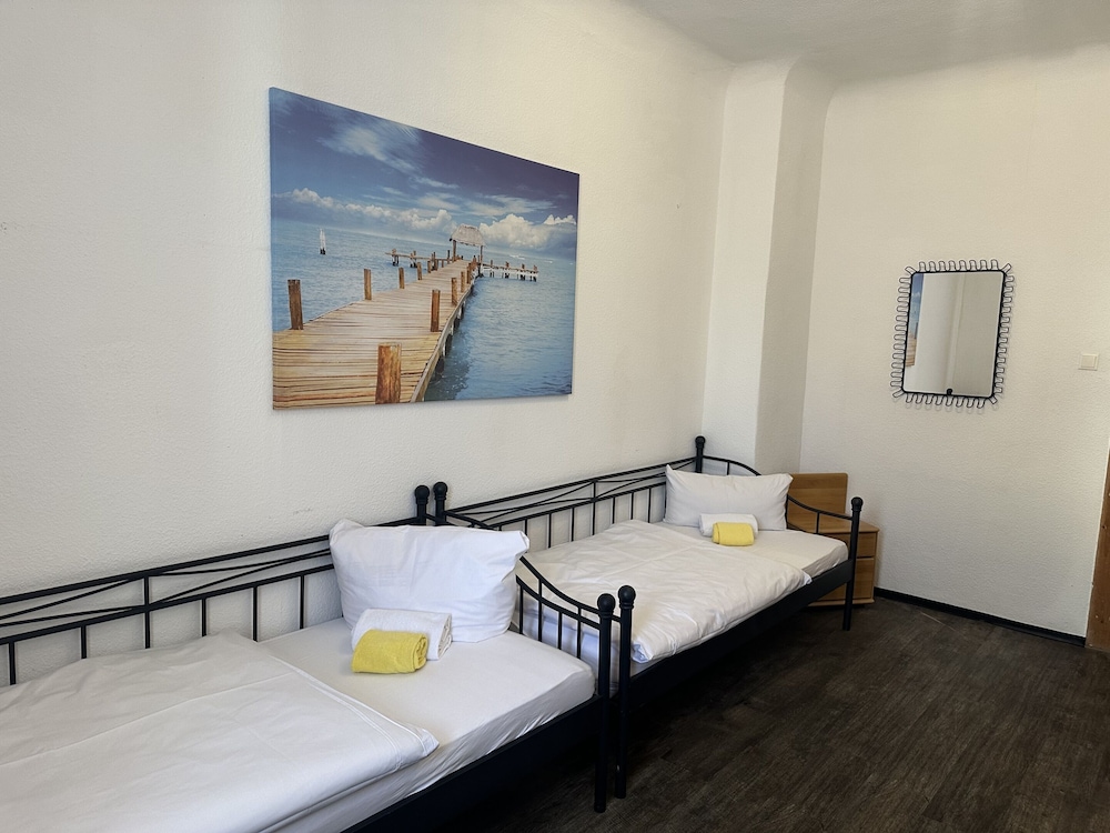 Sultanias Homesharing 7/29