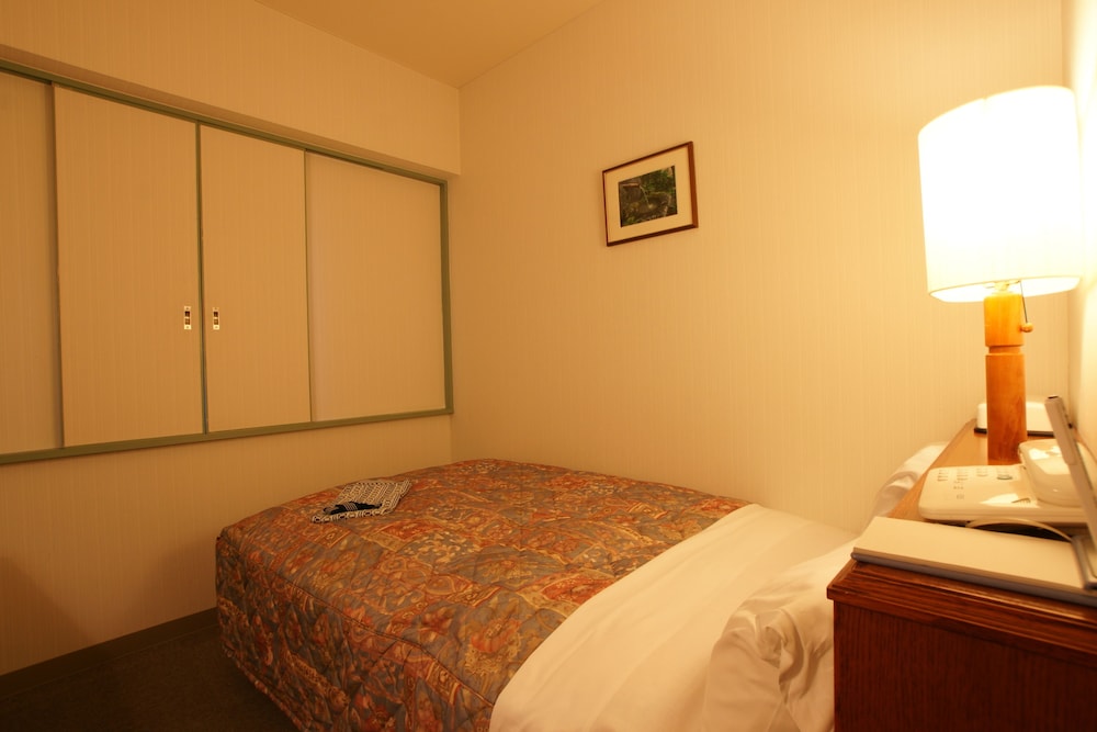Shin Iizuka Station Hotel 16/44