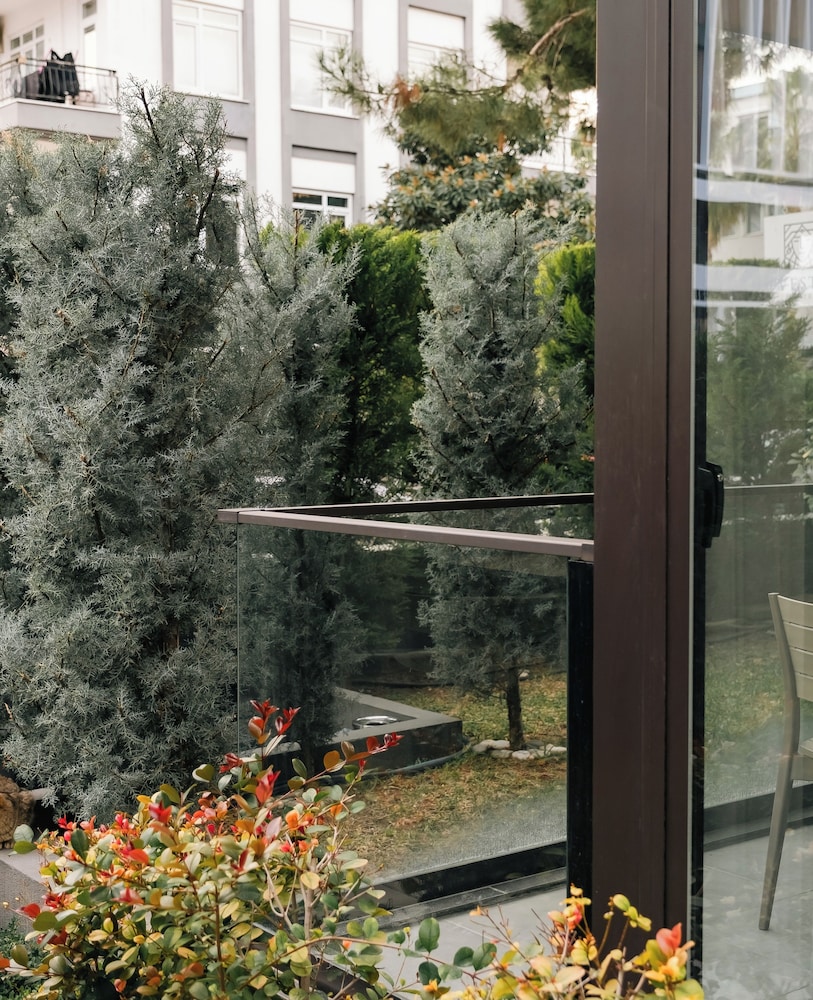 Vesta Suites 43/50