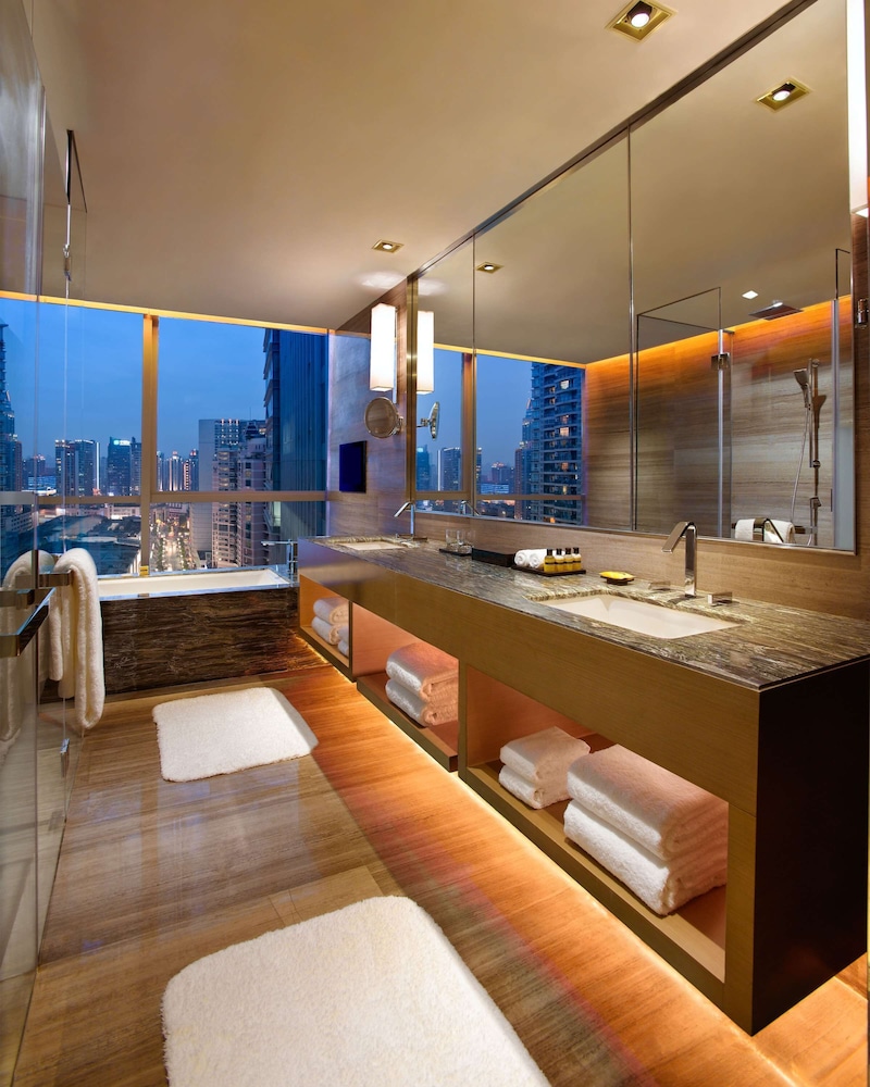 Hyatt Regency Chongqing 59/71