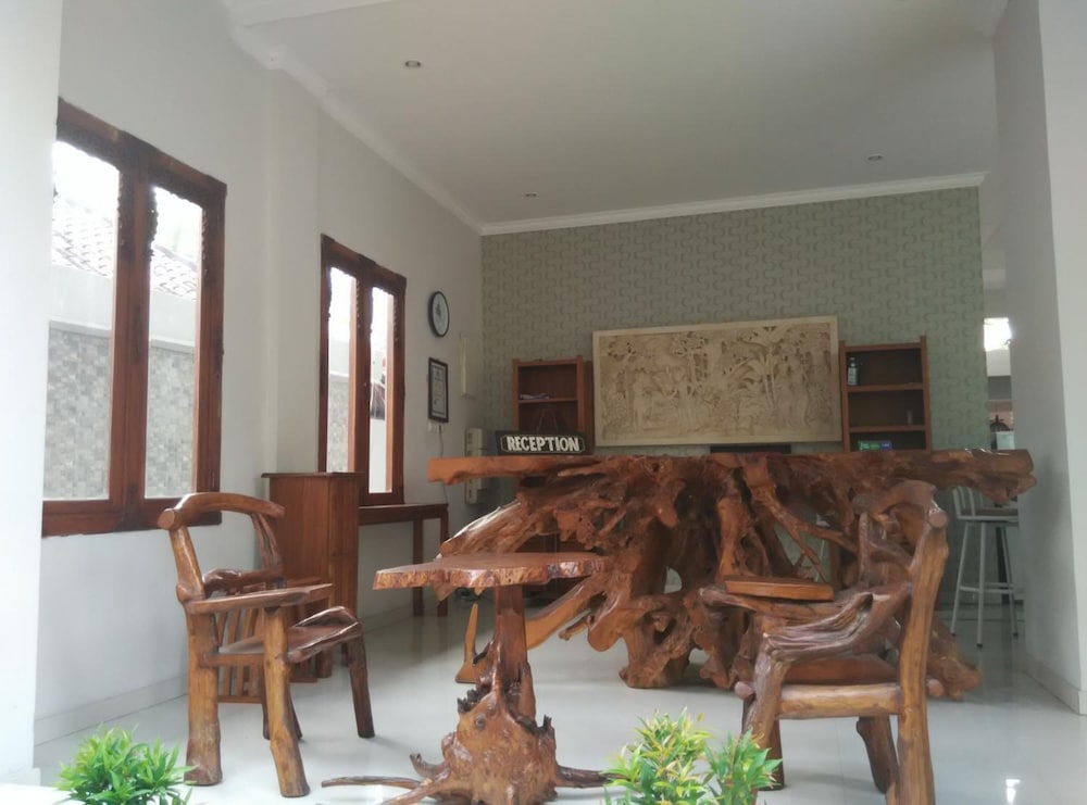 Hotel Wahyu Dana 21/46