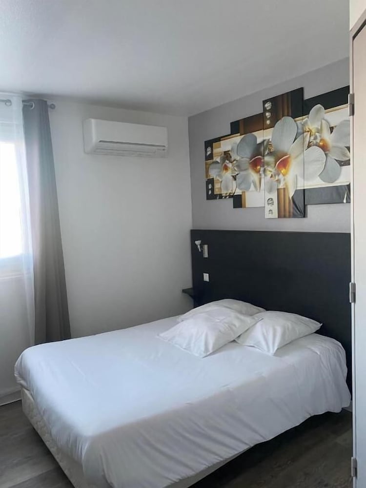 L'Hotel Le Marais Romilly Sur Seine Centre 10/44