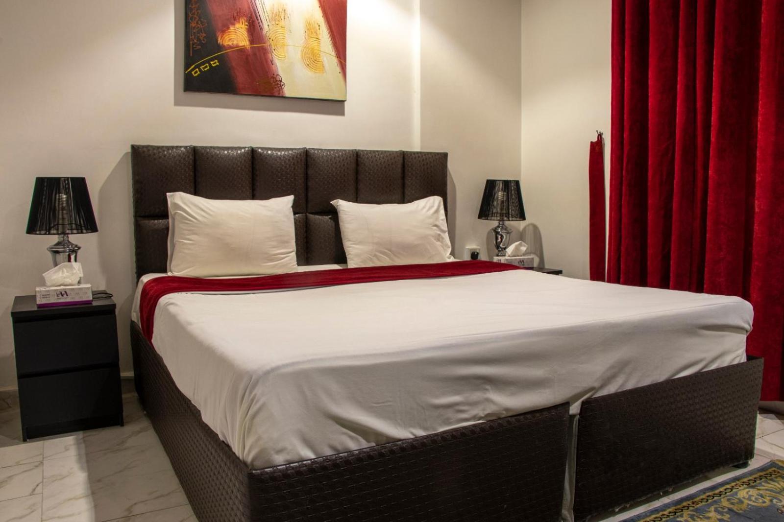 2 BEDROOMS, APARTMENT