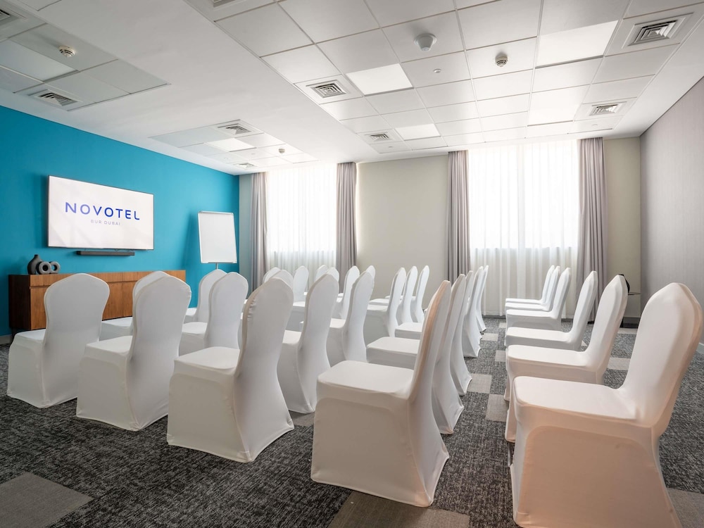 Novotel Bur Dubai 42/48
